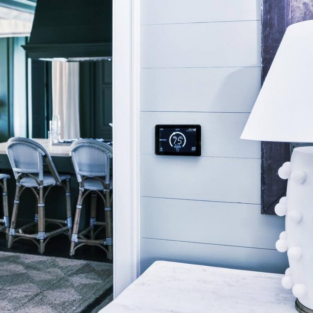 House with Thermostat